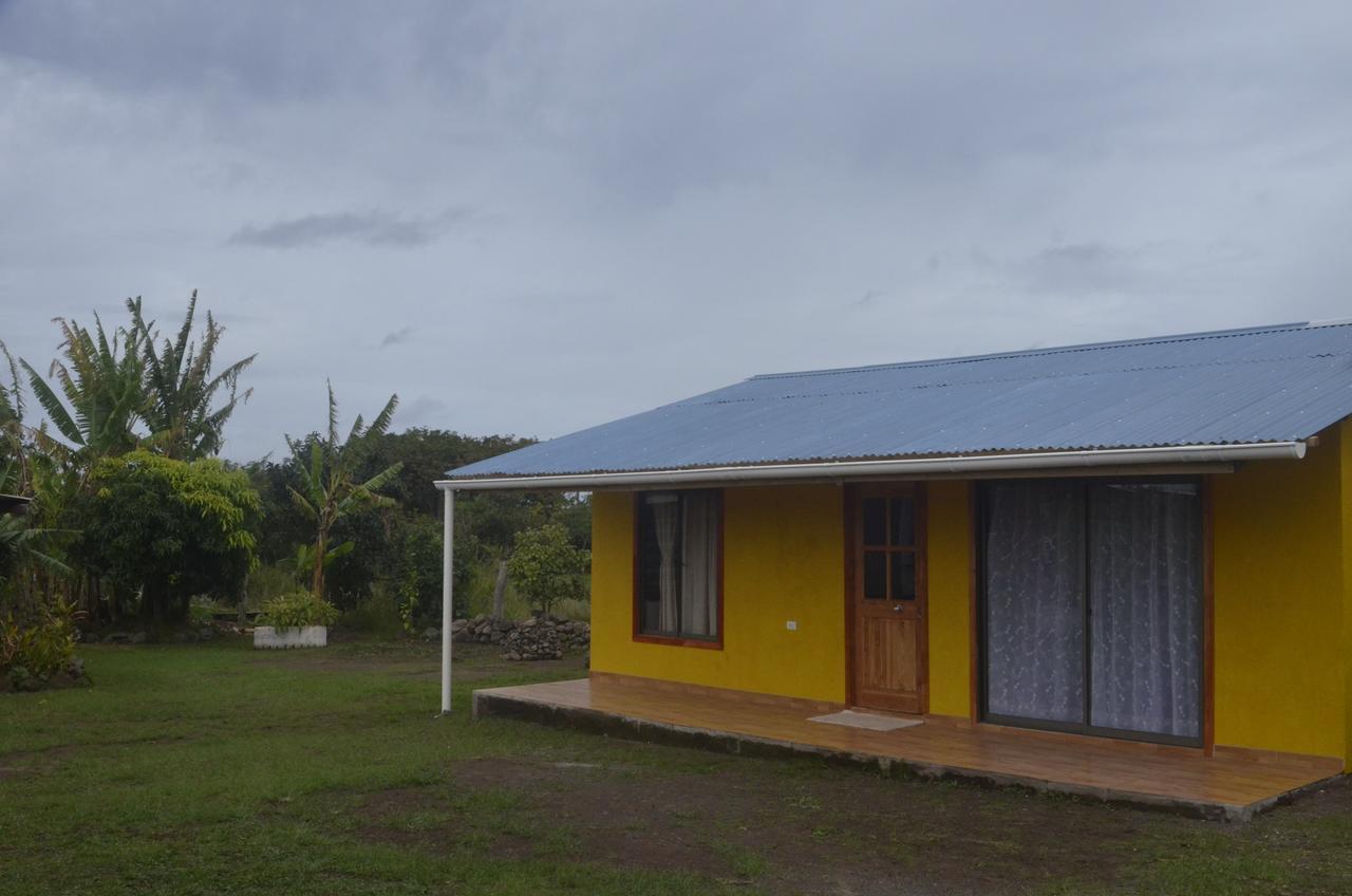 Cabana Tongariki Hanga Roa Exterior photo