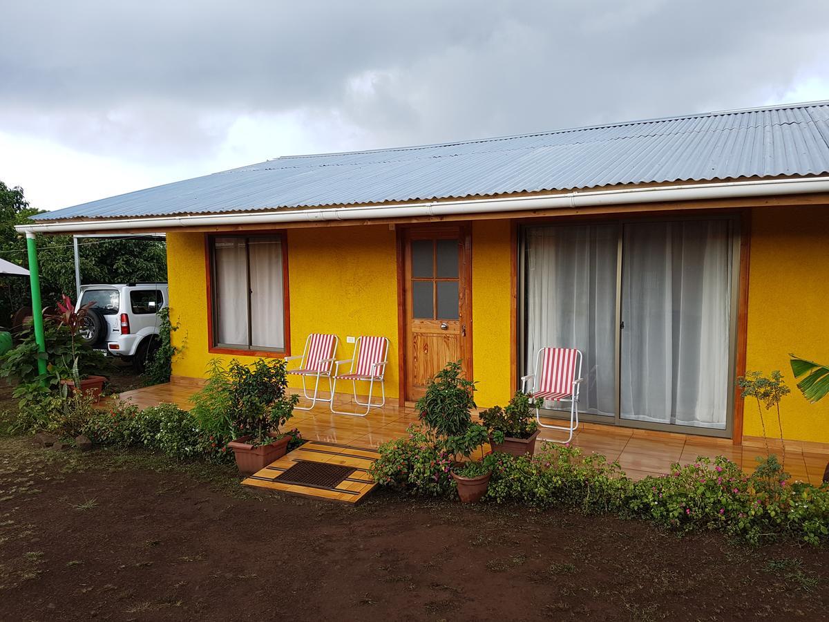 Cabana Tongariki Hanga Roa Exterior photo