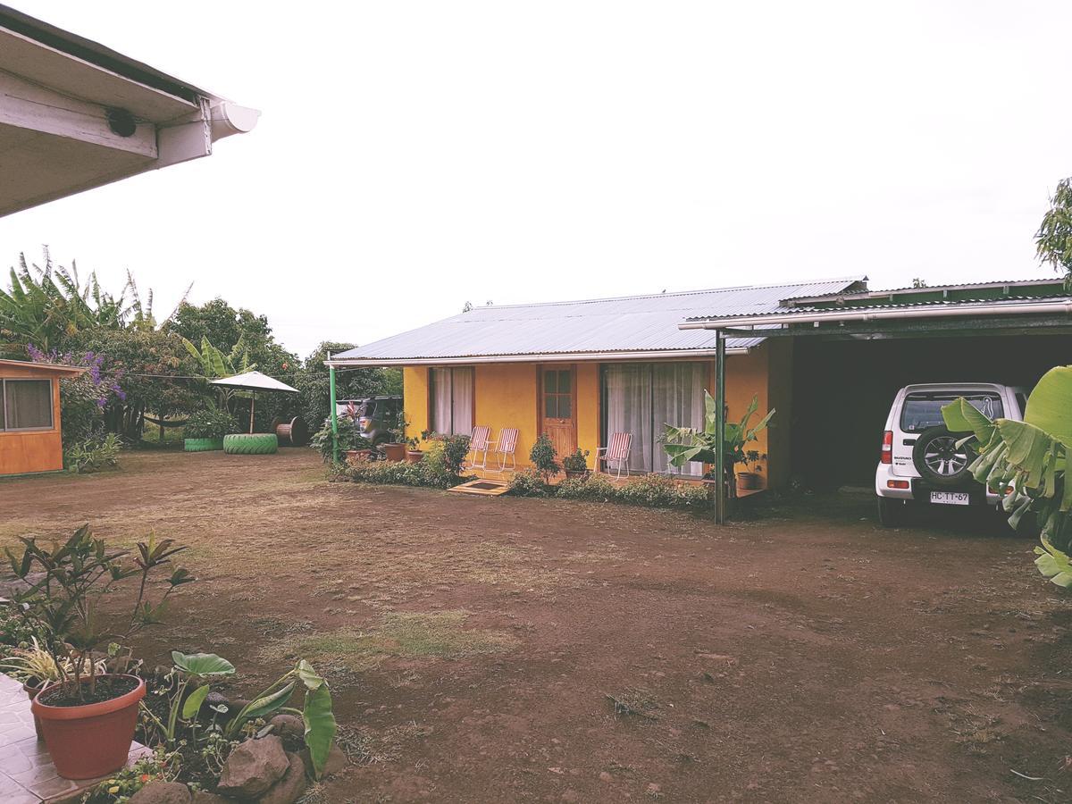 Cabana Tongariki Hanga Roa Exterior photo